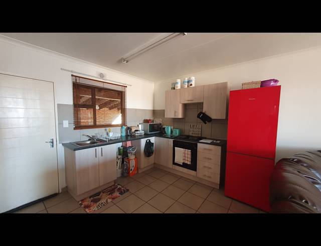 3 BEDROOM SECTIONAL TITLE FOR SALE IN ALBERTSDAL
